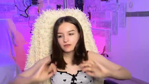 kelliebanshe online show from 30, 7, 2026