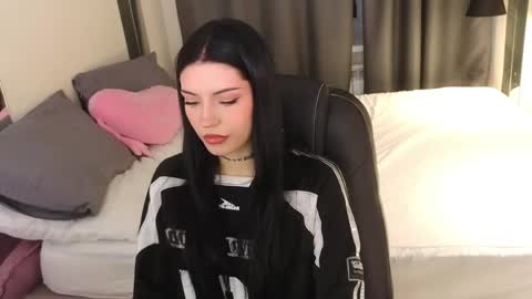 Snapshot of kelly__bunny chatting on 16, 5, 2026 Kelly online show from 16, 5, 2026