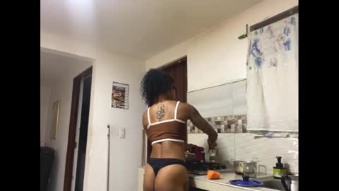 Snapshot of kelly__thomson chatting on 11, 2, 2025 kelly__thomson online show from 11, 2, 2025