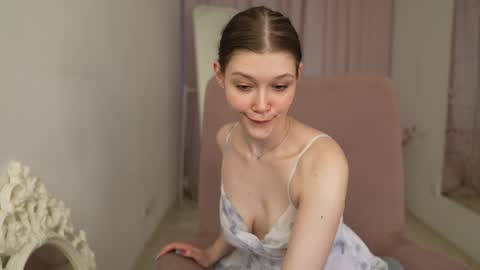  KELLY  online show from 13, 1, 2025