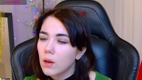 Kelly online show from 16, 12, 2025