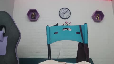 KEY online show from 2, 3, 2025