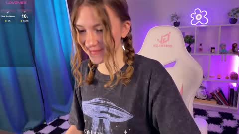 Kelly online show from 27, 4, 2026