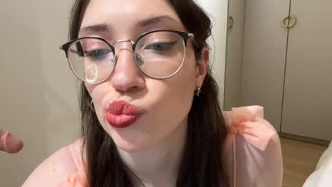 Snapshot of kellyberry__ chatting on 11, 1, 2026 Kelly online show from 11, 1, 2026