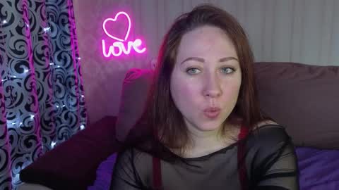 Snapshot of kellycrystall chatting on 25, 3, 2026 kellycrystall online show from 25, 3, 2026