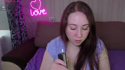 Snapshot of kellycrystall chatting on 15, 4, 2026 kellycrystall online show from 15, 4, 2026