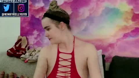 kellylynn76 online show from 28, 10, 2025