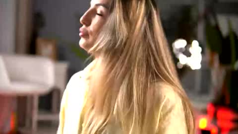 Snapshot of kellymathews chatting on 18, 11, 2025 Denise online show from 18, 11, 2025