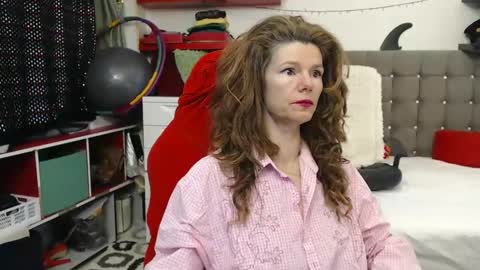 kelly online show from 1, 2, 2025