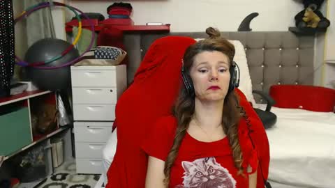 kelly online show from 13, 2, 2025