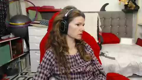 kelly online show from 16, 2, 2025