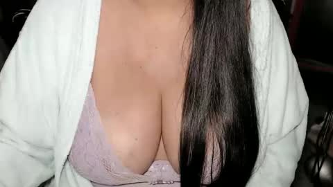 Snapshot of kellyshowpv chatting on 27, 9, 2025 Kellyshow online show from 27, 9, 2025