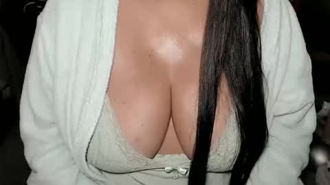 Snapshot of kellyshowpv chatting on 28, 9, 2025 Kellyshow online show from 28, 9, 2025