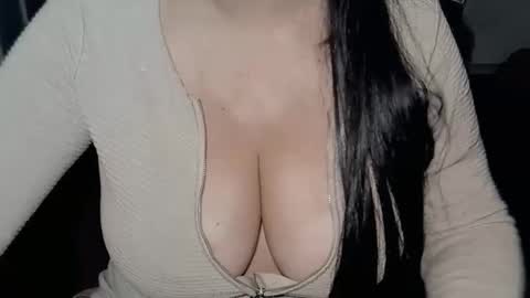 Snapshot of kellyshowpv chatting on 18, 10, 2025 Kellyshow online show from 18, 10, 2025