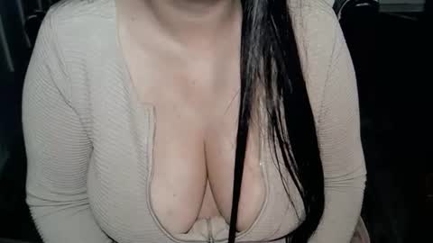 Snapshot of kellyshowpv chatting on 27, 10, 2025 Kellyshow online show from 27, 10, 2025