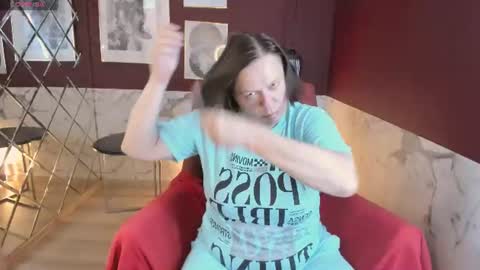 Kelly online show from 10, 7, 2026