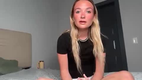 Kelsey Blu online show from 12, 3, 2026