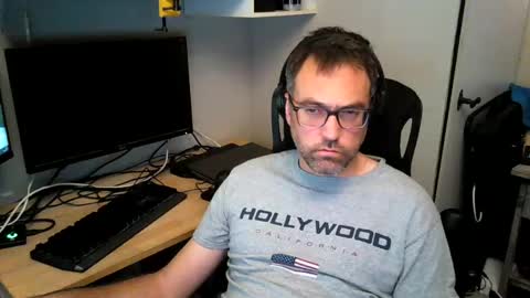 Snapshot of kelvin06133 chatting on 10, 1, 2025 kelvin06133 online show from 10, 1, 2025