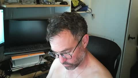 Snapshot of kelvin06133 chatting on 4, 8, 2026 kelvin06133 online show from 4, 8, 2026