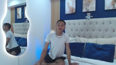 Snapshot of kelvin_josue chatting on 25, 3, 2026 Kelvin online show from 25, 3, 2026