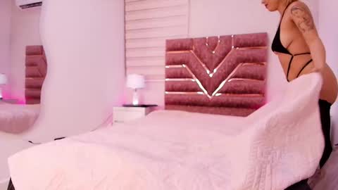 Snapshot of kemdall_lopez chatting on 15, 1, 2026 kemdall lopez online show from 15, 1, 2026