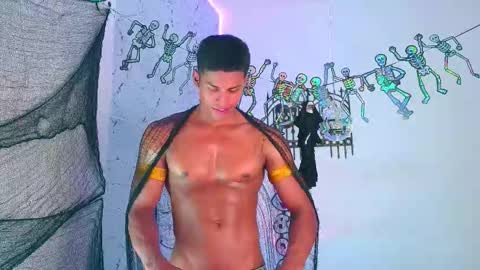 Snapshot of ken__owensx chatting on 4, 10, 2025 ken__owensx online show from 4, 10, 2025