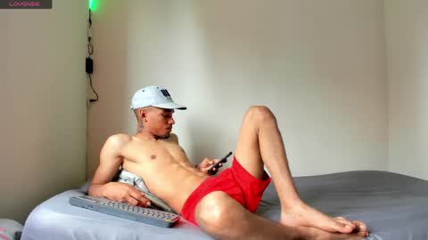 Snapshot of kenan_2601 chatting on 23, 4, 2026 kenan 2601 online show from 23, 4, 2026