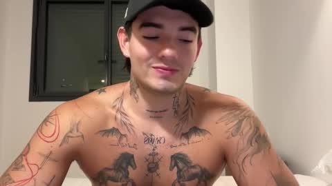 Snapshot of kenboyea_ chatting on 20, 10, 2025 luis carlos esteban online show from 20, 10, 2025