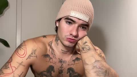 Snapshot of kenboyea_ chatting on 20, 11, 2025 luis carlos esteban online show from 20, 11, 2025