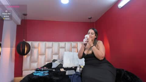 Snapshot of kendalcurvy chatting on 6, 4, 2026 Kendal online show from 6, 4, 2026