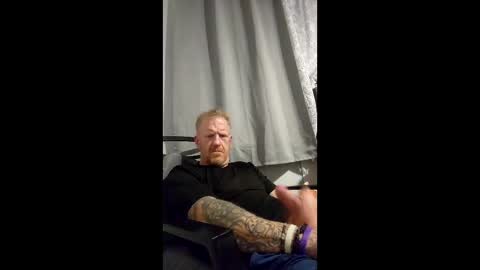 kendall21978 online show from 17, 4, 2026