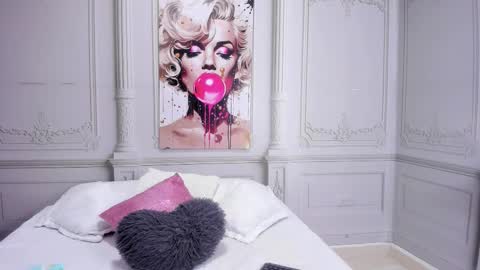 Snapshot of kendall_curves chatting on 10, 3, 2026 Kendall no Jenner online show from 10, 3, 2026