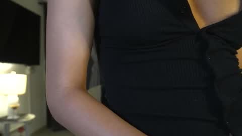 Snapshot of kendall_ruiiz chatting on 14, 1, 2026 Andrea online show from 14, 1, 2026