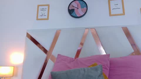   online show from 28, 1, 2025