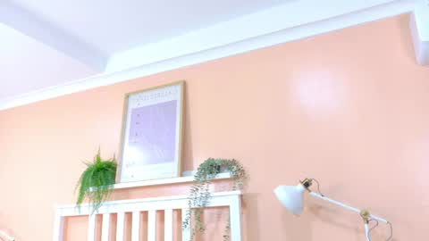   online show from 13, 4, 2026