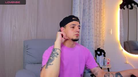 kendel_dimitri online show from 24, 10, 2025