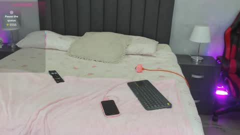 Kendra London online show from 14, 4, 2026