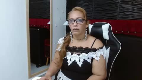 Snapshot of kendra_lust_69 chatting on 2, 3, 2025 kendra_lust_69 online show from 2, 3, 2025