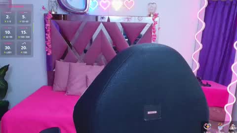 Snapshot of kendra_tay chatting on 5, 11, 2025 kendra online show from 5, 11, 2025