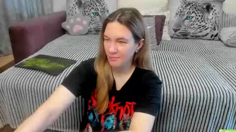 Snapshot of kendra_xx_ chatting on 27, 4, 2026 Kendra online show from 27, 4, 2026