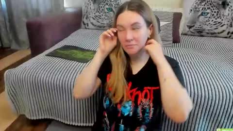 Snapshot of kendra_xx_ chatting on 29, 4, 2026 Kendra online show from 29, 4, 2026