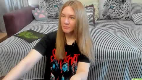 Snapshot of kendra_xx_ chatting on 9, 5, 2026 Kendra online show from 9, 5, 2026