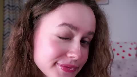 Snapshot of kendraedger chatting on 2, 4, 2026 Kira online show from 2, 4, 2026