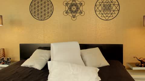 Snapshot of kendraleroy chatting on 9, 1, 2025 KENDRA online show from 9, 1, 2025