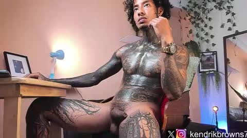 Snapshot of kendrik_brown chatting on 30, 1, 2025 kendrick brown online show from 30, 1, 2025