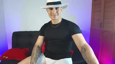 Snapshot of kenfit07 chatting on 15, 1, 2026 kenfit07 online show from 15, 1, 2026