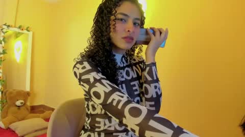 Snapshot of keniia_riizz chatting on 17, 4, 2026 Kenia online show from 17, 4, 2026