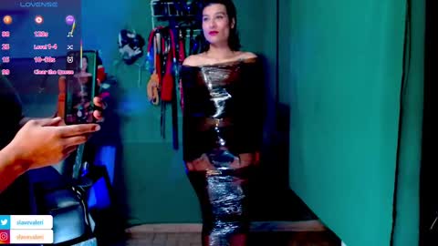 Valeria slave online show from 6, 3, 2025