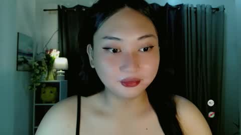 Snapshot of kennaxx69 chatting on 22, 12, 2025 kennaxx69 online show from 22, 12, 2025