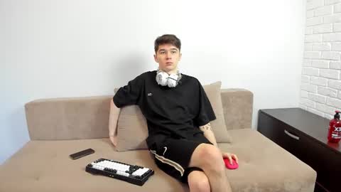 Snapshot of kennedy_max chatting on 12, 6, 2026 kennedy max online show from 12, 6, 2026